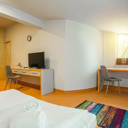 Bed and Breakfast Astra Palace